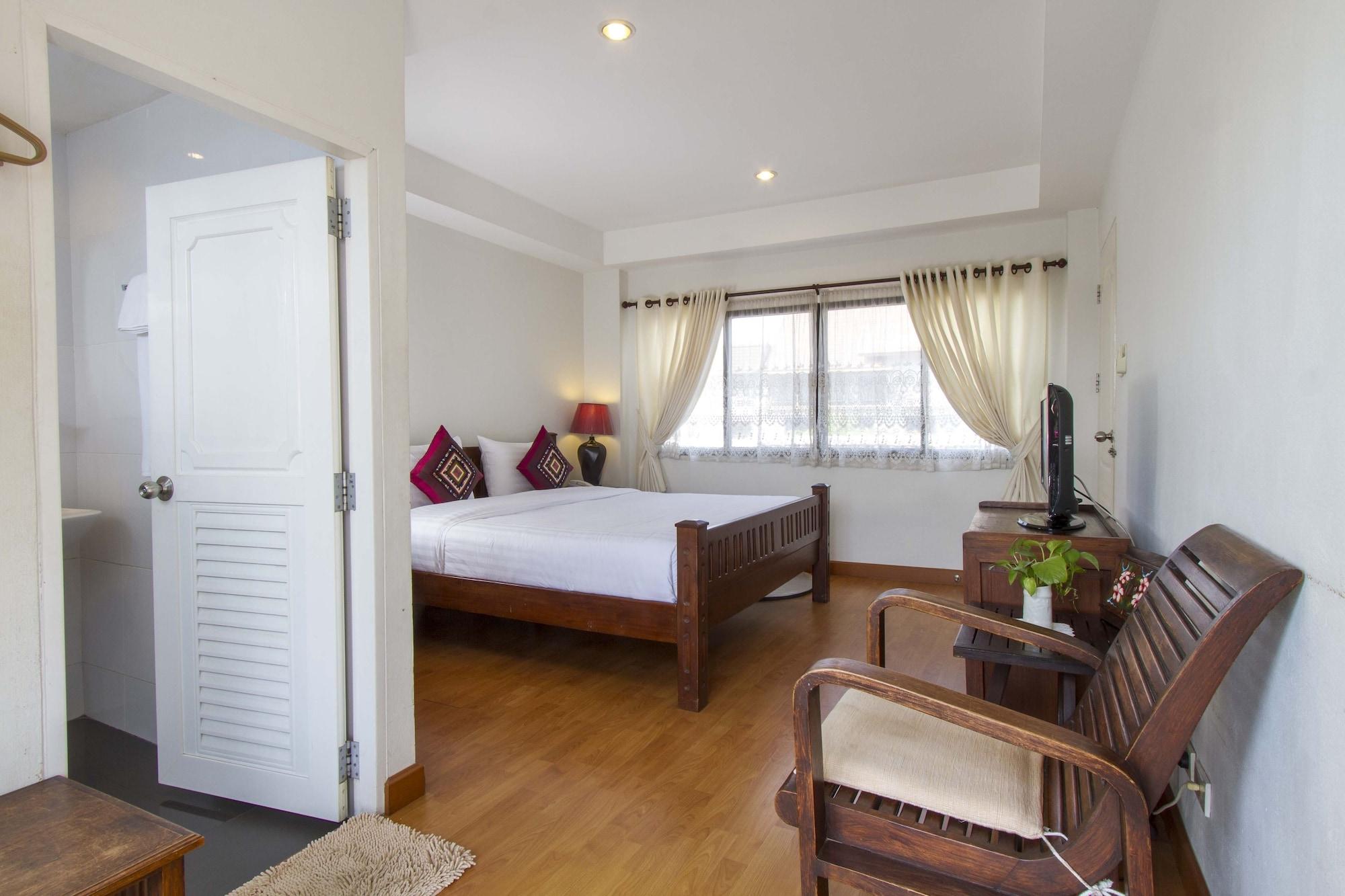 Rachamankha Flora House Hotel Чиангмай Екстериор снимка