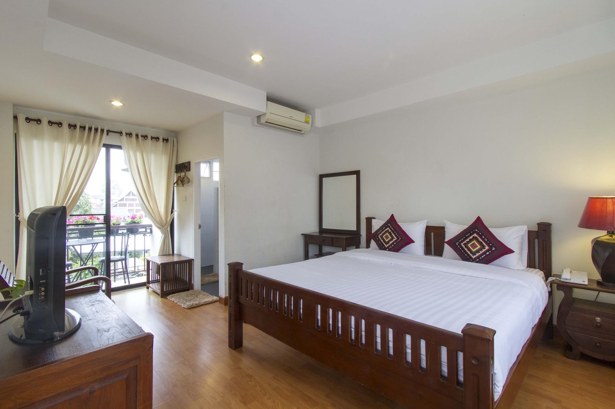 Rachamankha Flora House Hotel Чиангмай Екстериор снимка