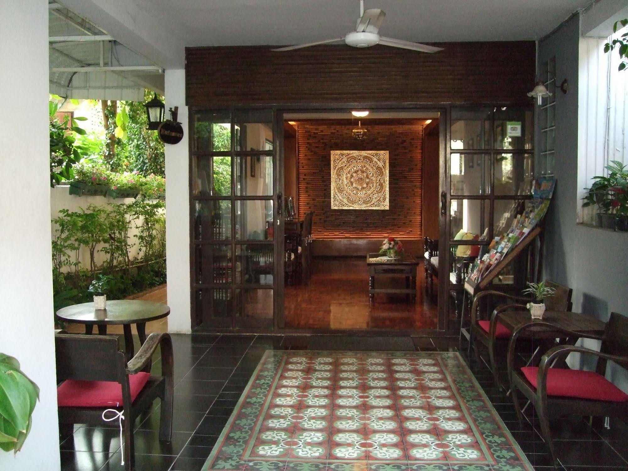 Rachamankha Flora House Hotel Чиангмай Екстериор снимка